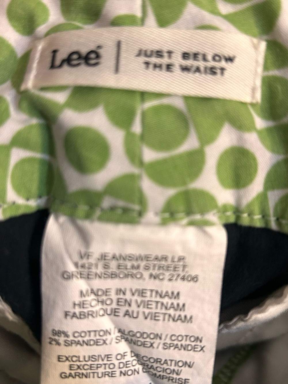 Lee Navy Women's Below The Waist Bermuda Shorts - Picture 4 of 6